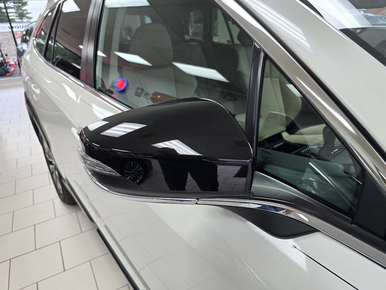 Used 2023 Subaru Outback Limited AWD/4WD image 8