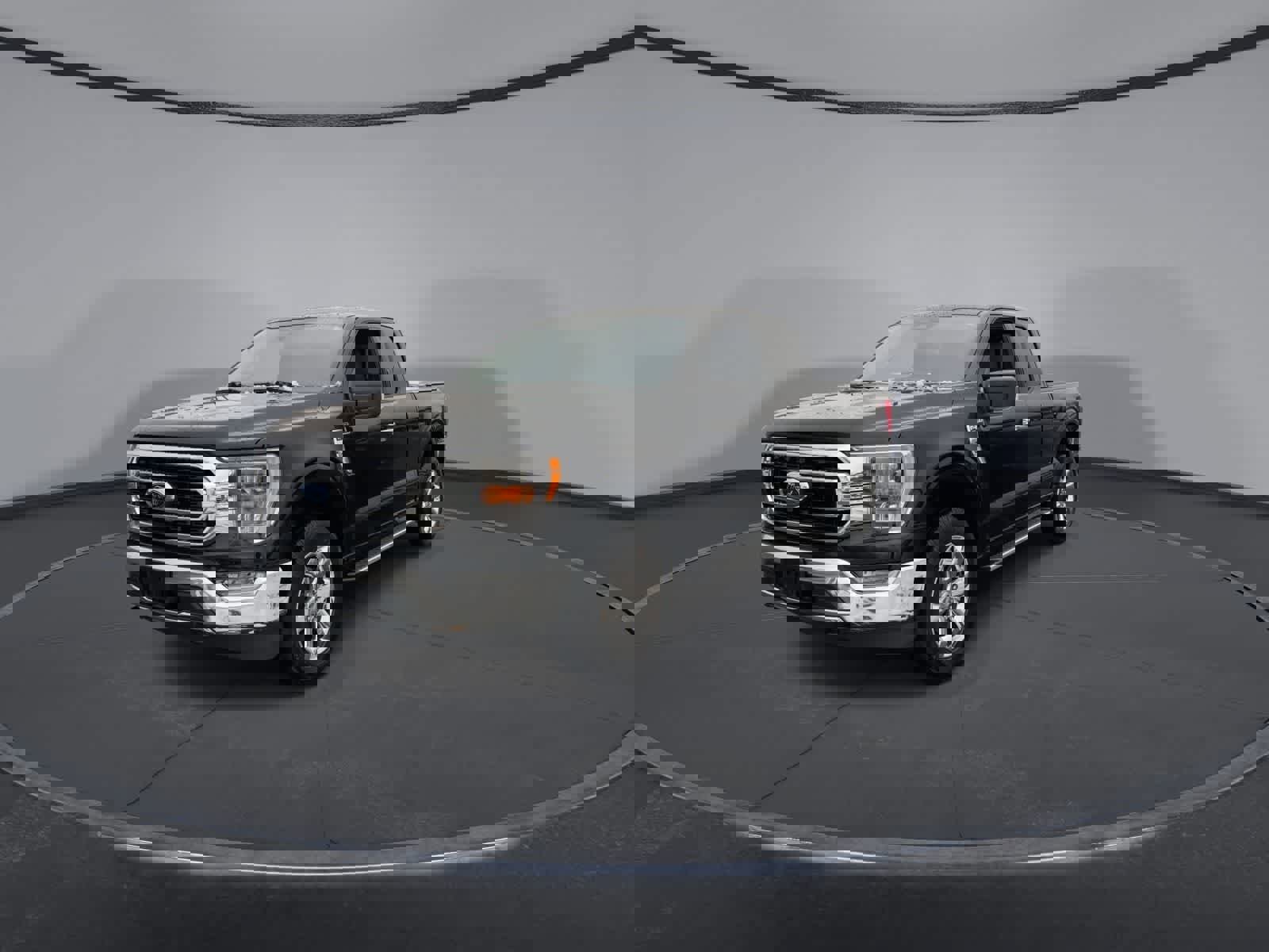 Used 2023 Ford F150 XLT w/ Equipment Group 302A High image 4