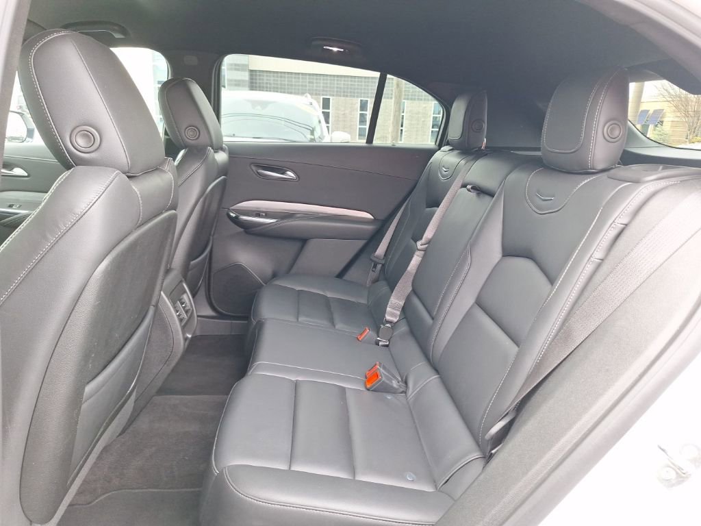 Used 2024 Cadillac XT4 Premium Luxury image 19