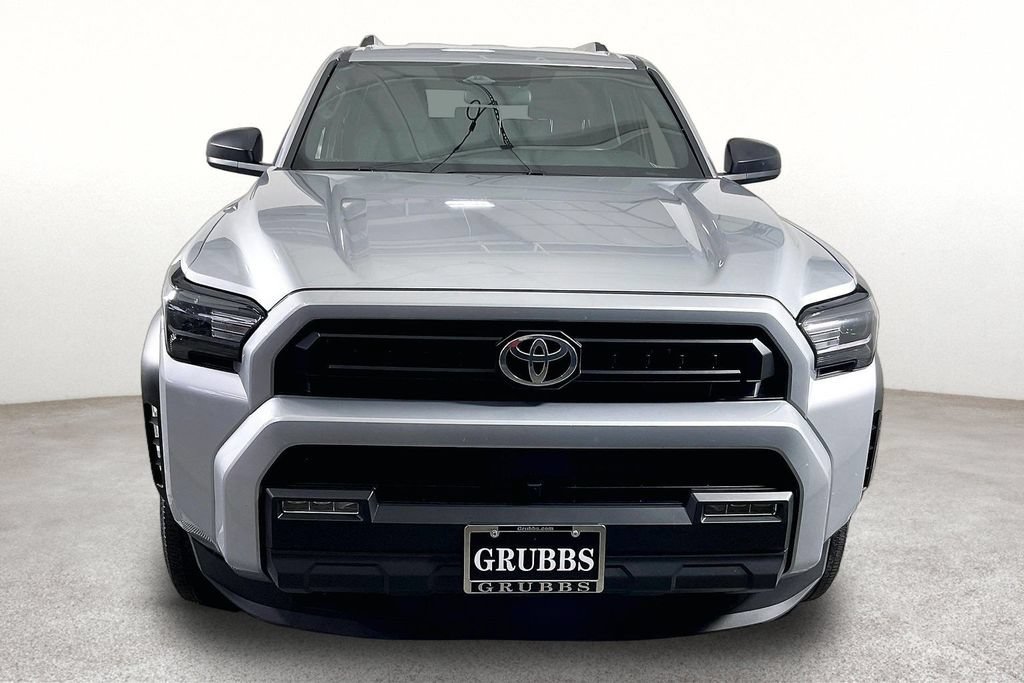 Used 2025 Toyota 4Runner SR5 AWD/4WD image 4