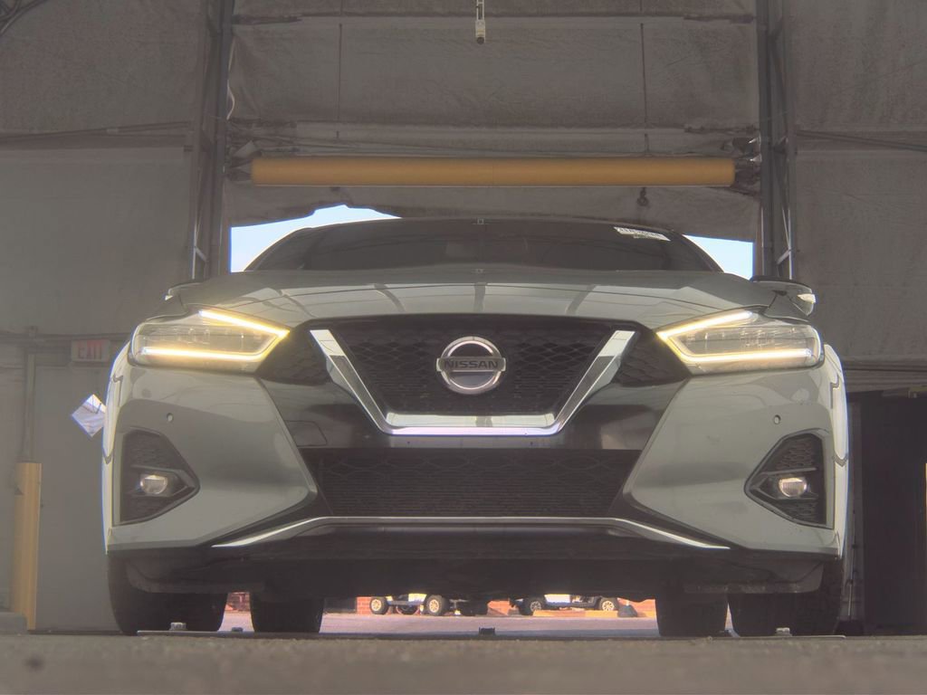 Used 2020 Nissan Maxima SR w/ Illumination Package image 3