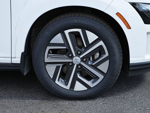 Used 2023 Hyundai Kona SEL FWD image 5