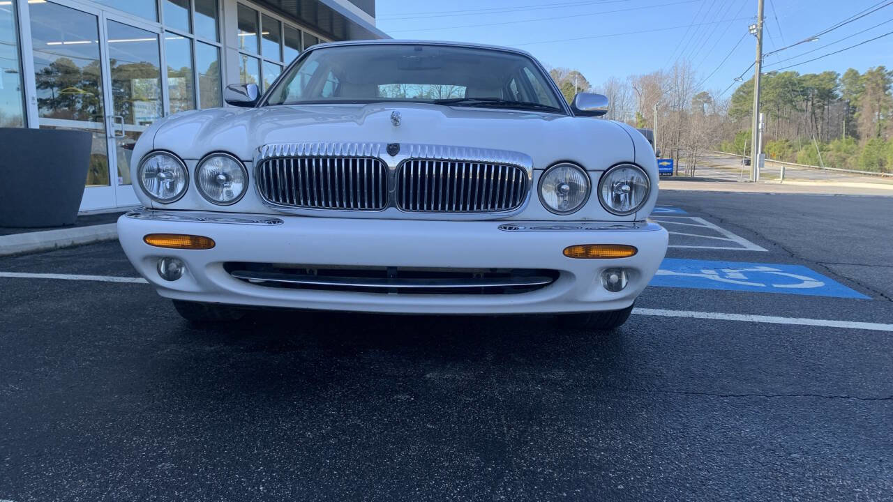 Used 1998 Jaguar XJ8 L Vanden Plas 4dr Sedan RWD image 12