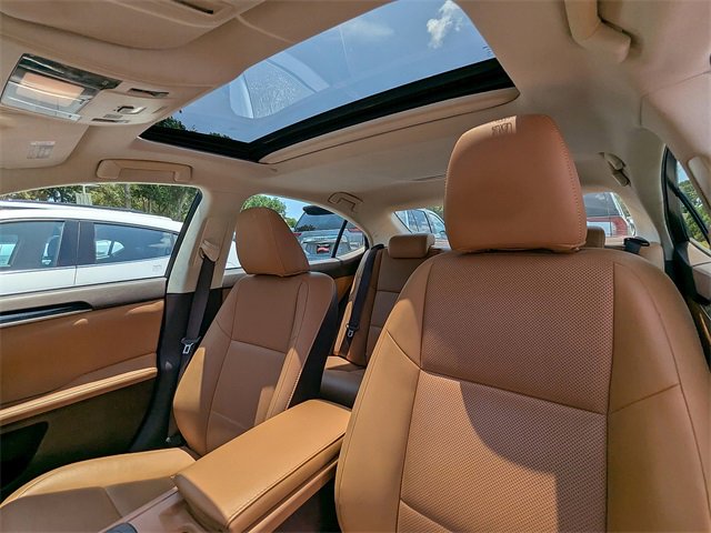 Used 2017 Lexus ES 350 image 20