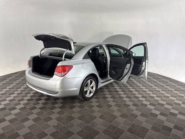 Used 2014 Chevrolet Cruze LT w/ RS Package image 18