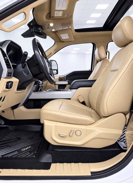 Used 2019 Ford F250 Lariat w/ Lariat Ultimate Package AWD/4WD image 22