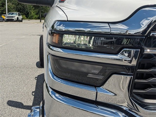 New 2025 RAM 3500 Tradesman w/ Chrome Appearance Group image 10