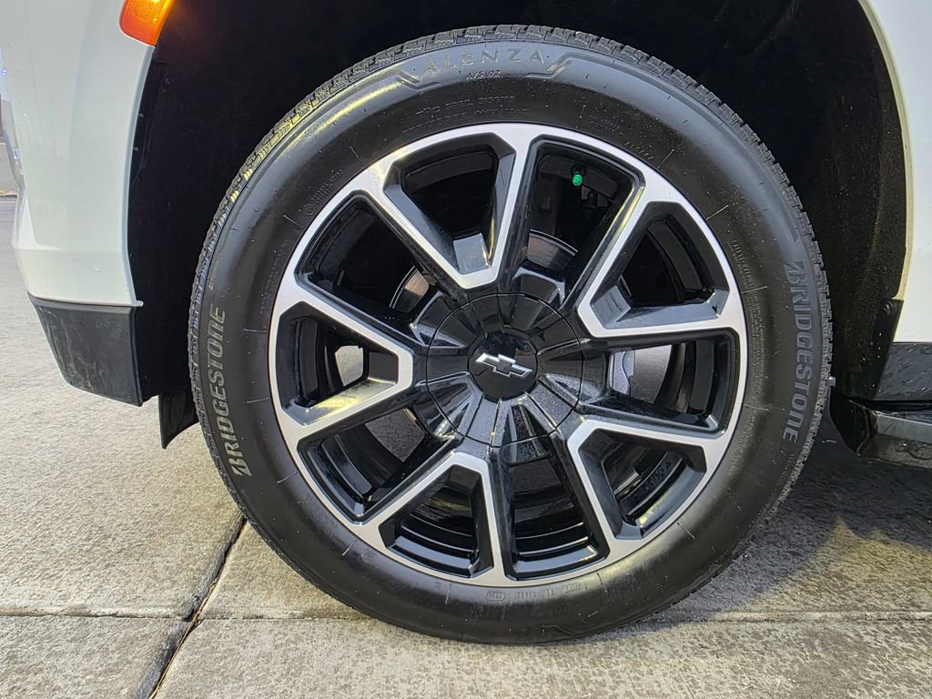 Used 2024 Chevrolet Tahoe RST w/ Luxury Package image 34