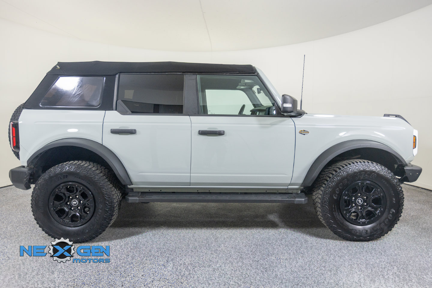 Used 2024 Ford Bronco Wildtrak AWD/4WD image 42