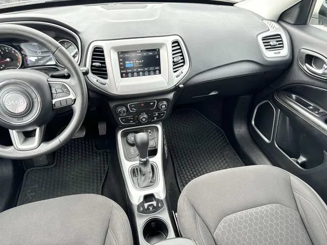 Used 2019 Jeep Compass Sport AWD/4WD image 16