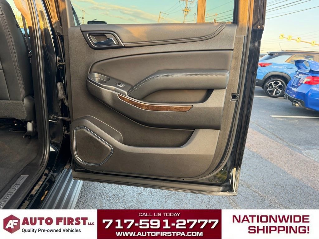 Used 2019 Chevrolet Suburban LT AWD/4WD image 15