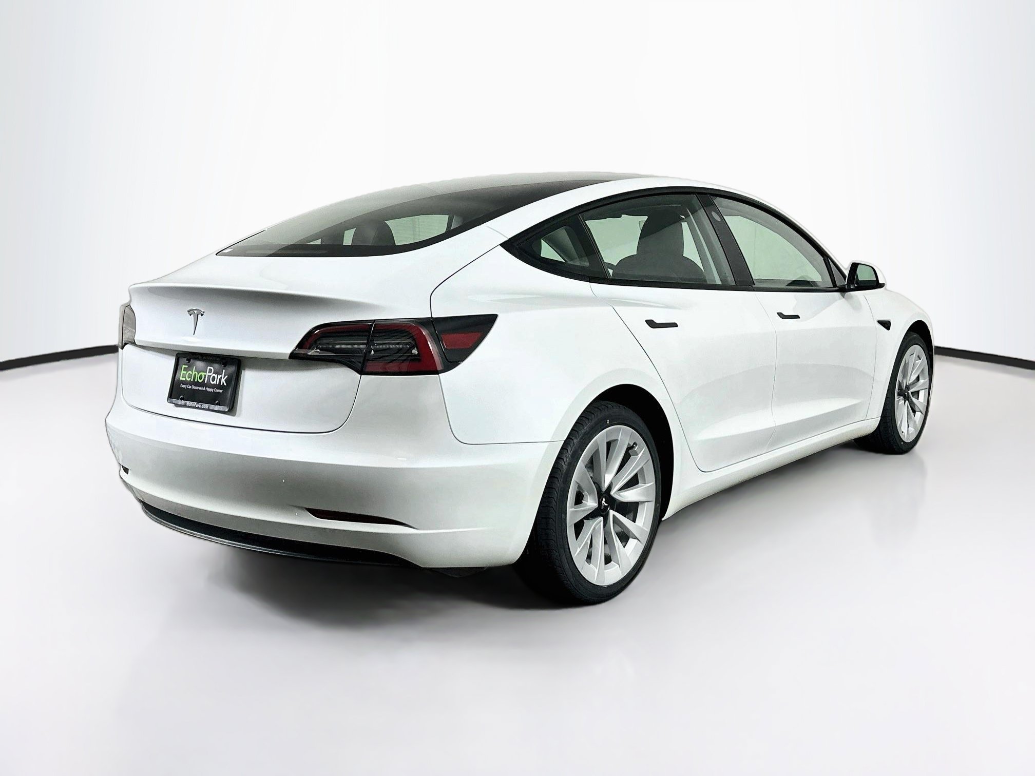 Used 2023 Tesla Model 3 Standard Range RWD image 9