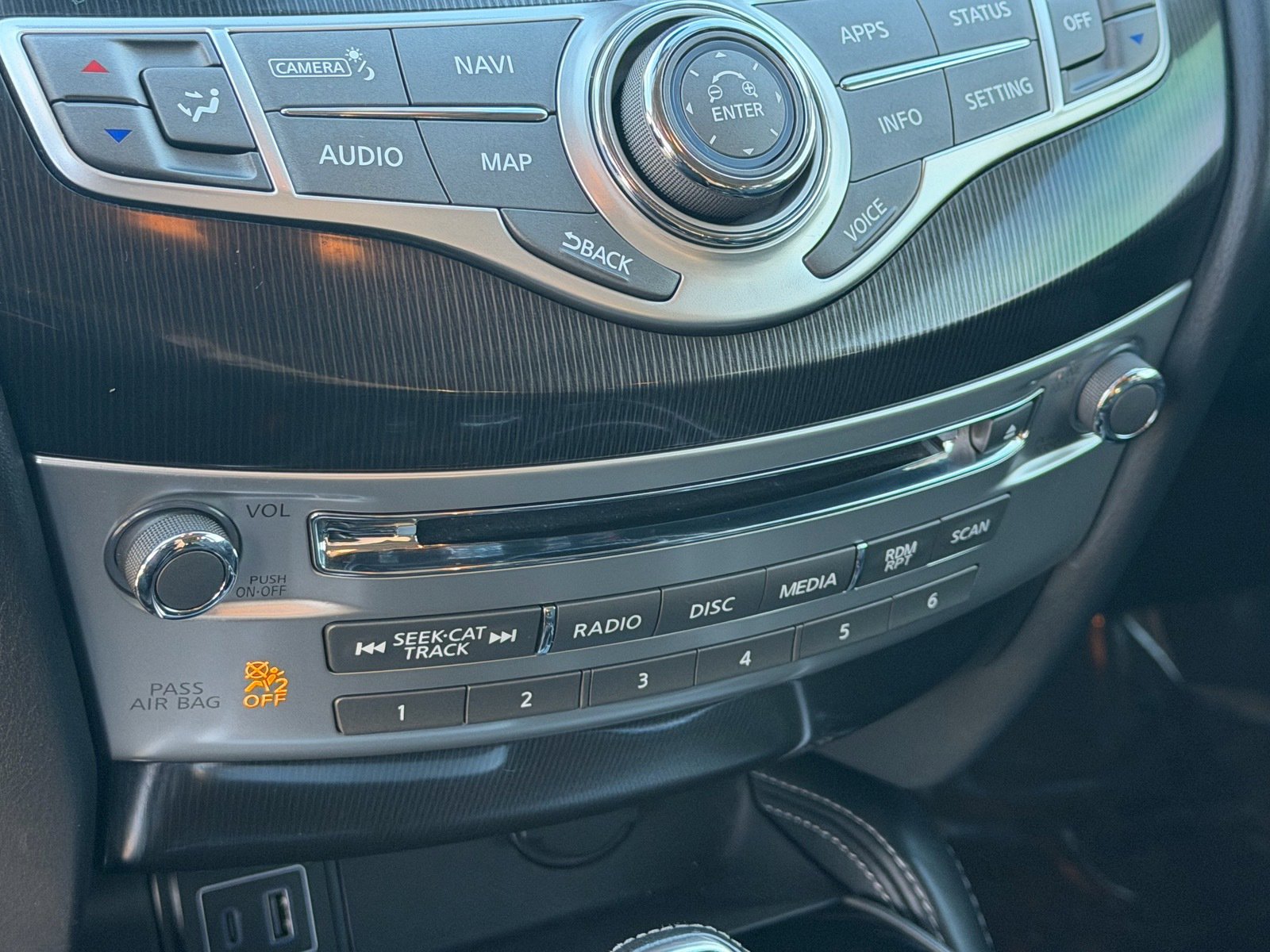 Used 2019 INFINITI QX60 Luxe w/ Essential Package image 27