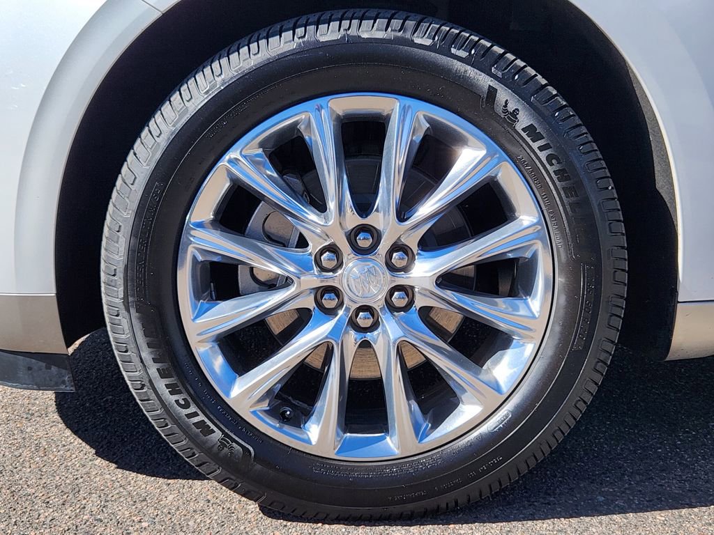 Used 2019 Buick Enclave Premium w/ Experience Buick Package image 10