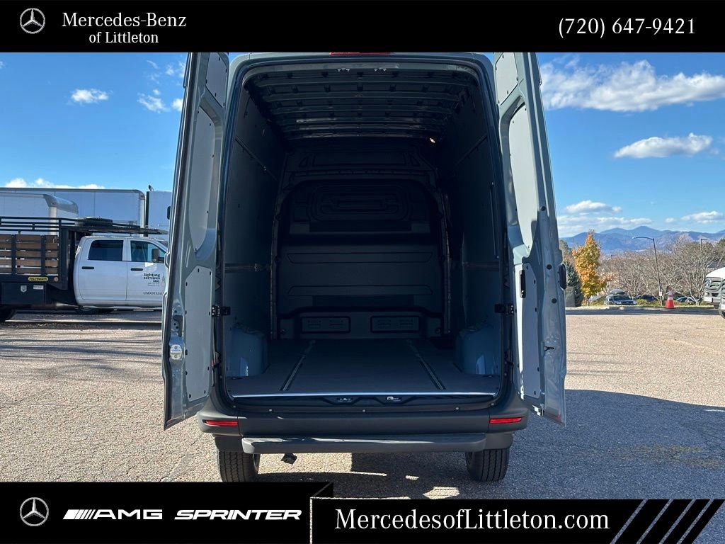 New 2026 Mercedes-Benz Sprinter 2500 image 23