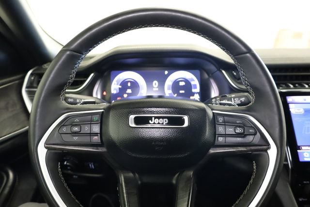 Used 2024 Jeep Grand Cherokee L Limited w/ Luxury Tech Group II image 16