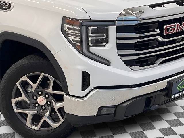Certified 2024 GMC Sierra 1500 SLT w/ SLT Premium Plus Package AWD/4WD image 32