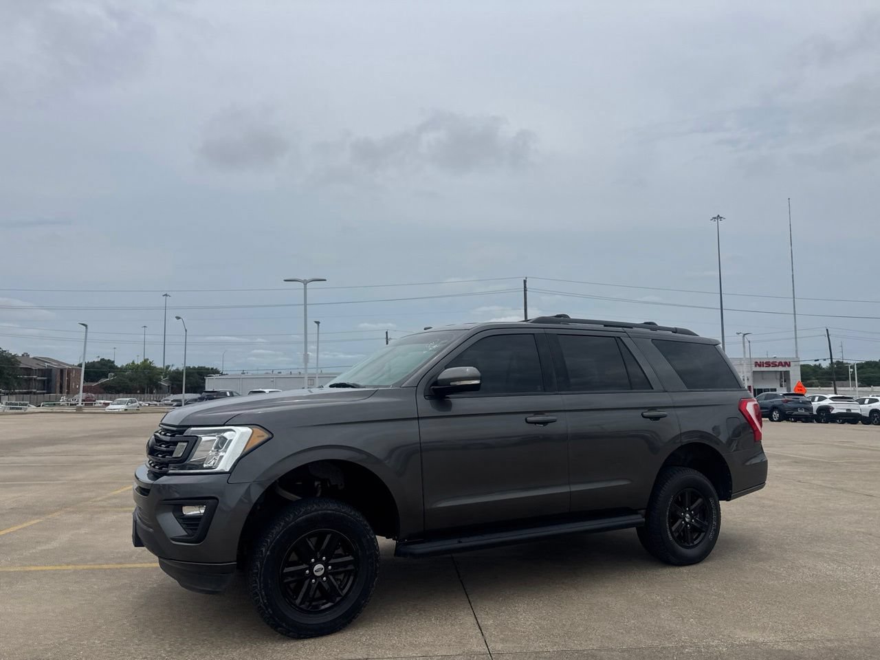Used 2019 Ford Expedition XLT w/ Equipment Group 201A RWD image 11