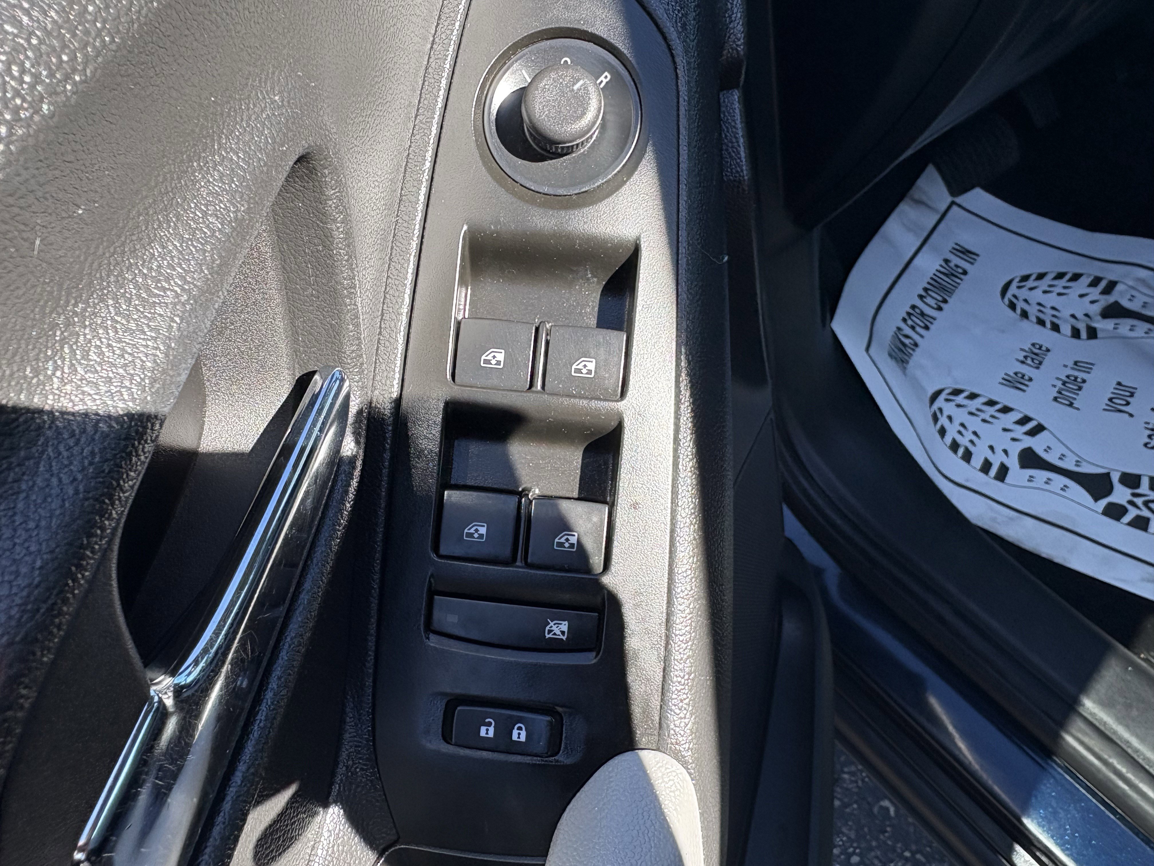 Used 2022 Chevrolet Trax LS image 13