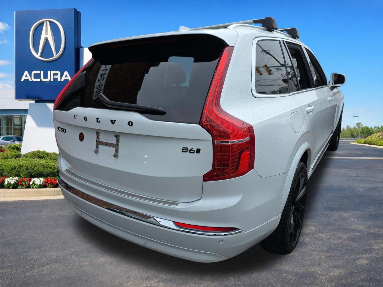 Used 2023 Volvo XC90 B6 Plus w/ Protection Package Premier AWD/4WD image 14