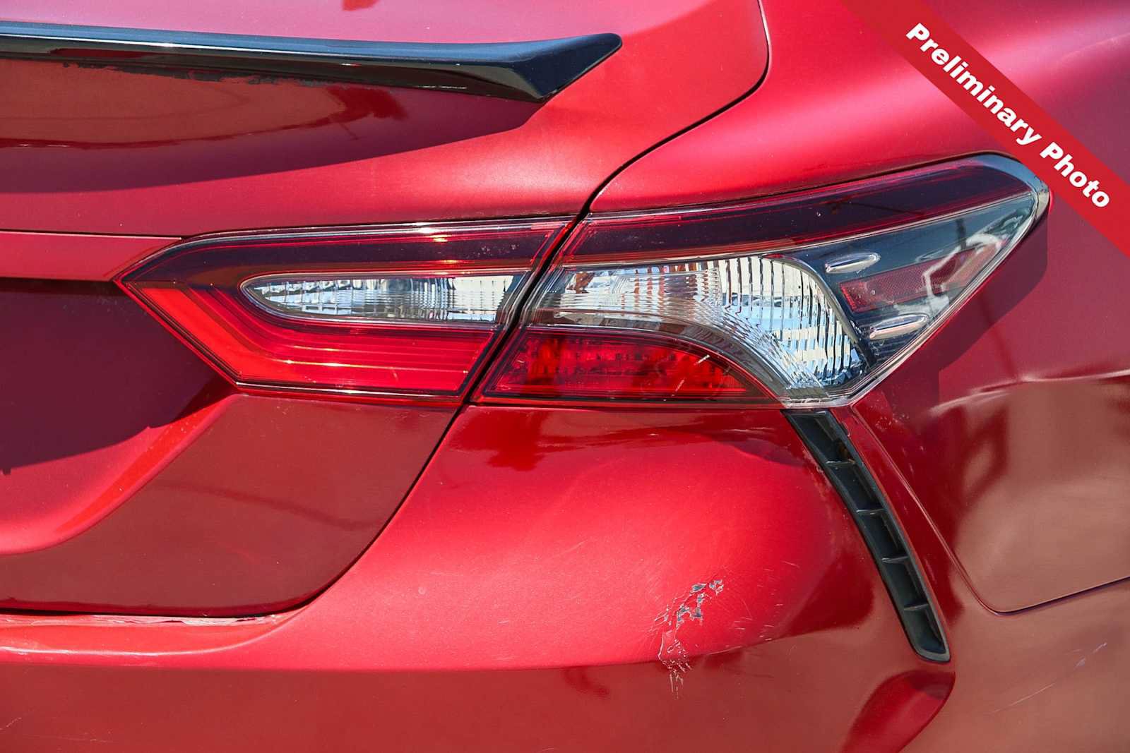Used 2021 Toyota Camry SE FWD image 9