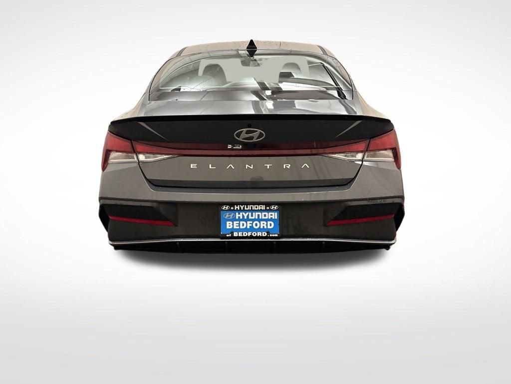 Certified 2026 Hyundai Elantra Sport FWD image 6