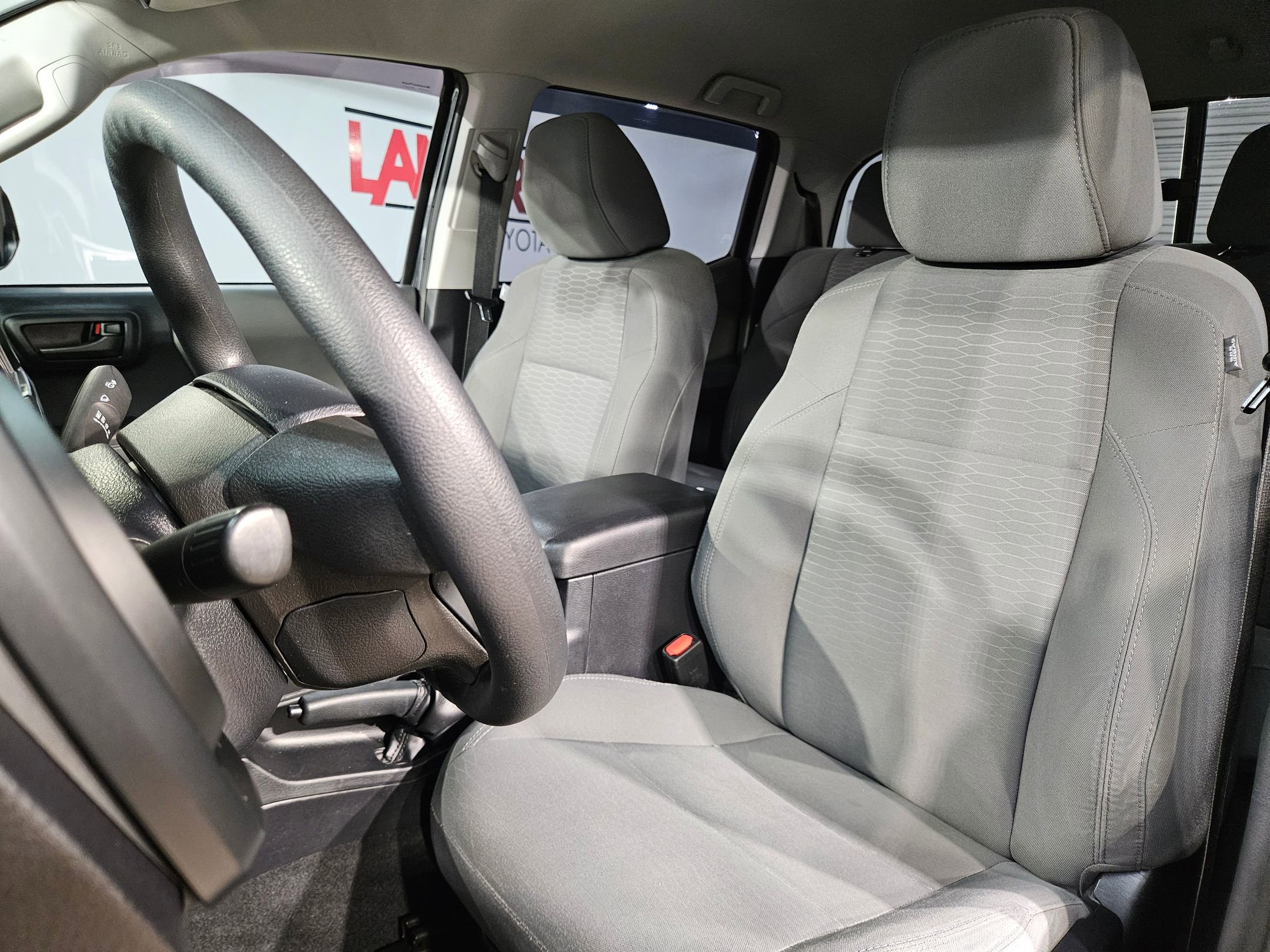 Used 2018 Toyota Tacoma SR w/ SR Convenience Package RWD image 23