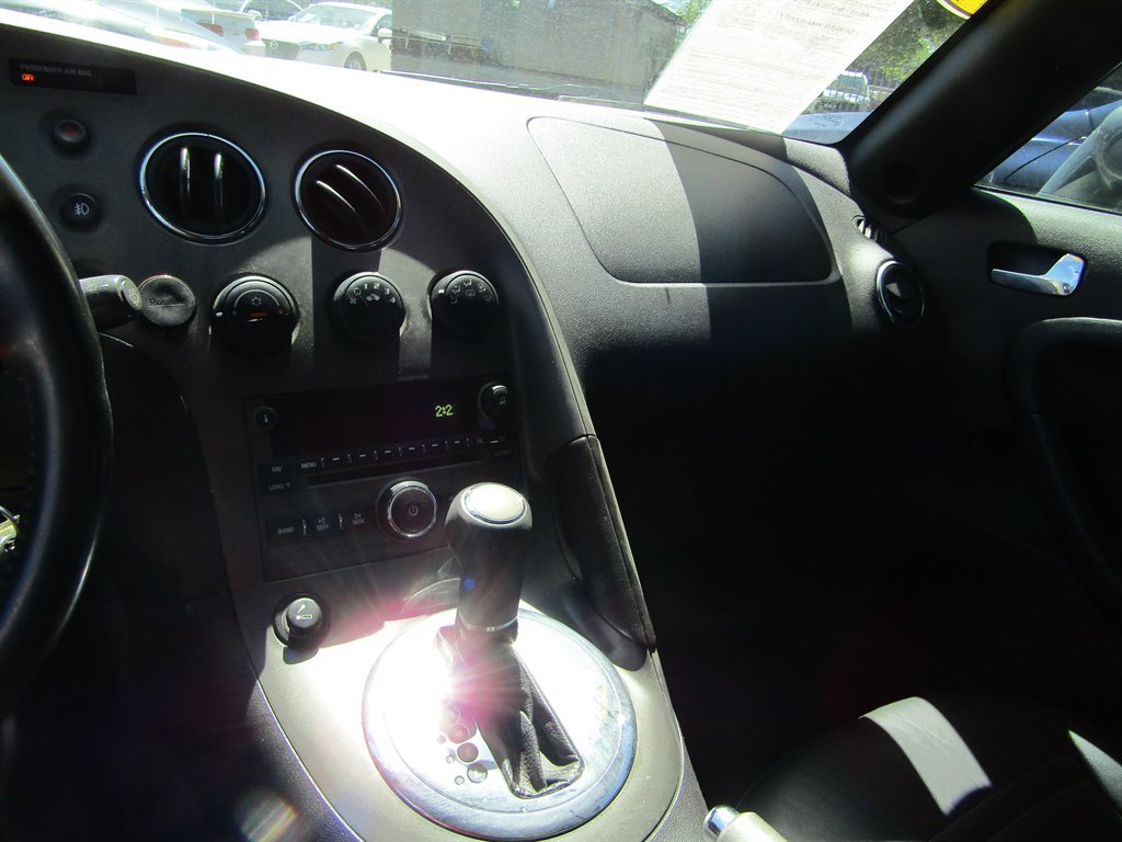 Used 2007 Pontiac Solstice Convertible w/ Premium Package image 7