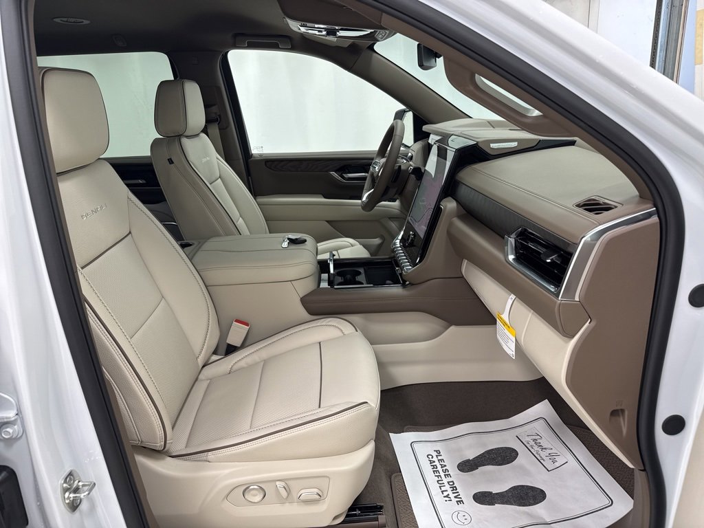 New 2026 GMC Yukon Denali image 9