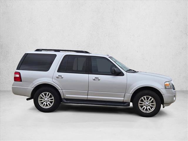 Used 2013 Ford Expedition XLT w/ HD Trailer Tow Pkg image 4