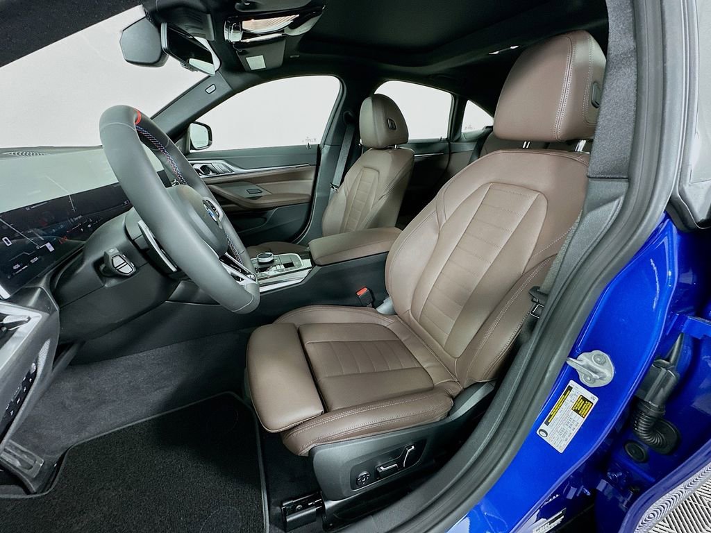 New 2026 BMW M440i w/ Premium Package image 16