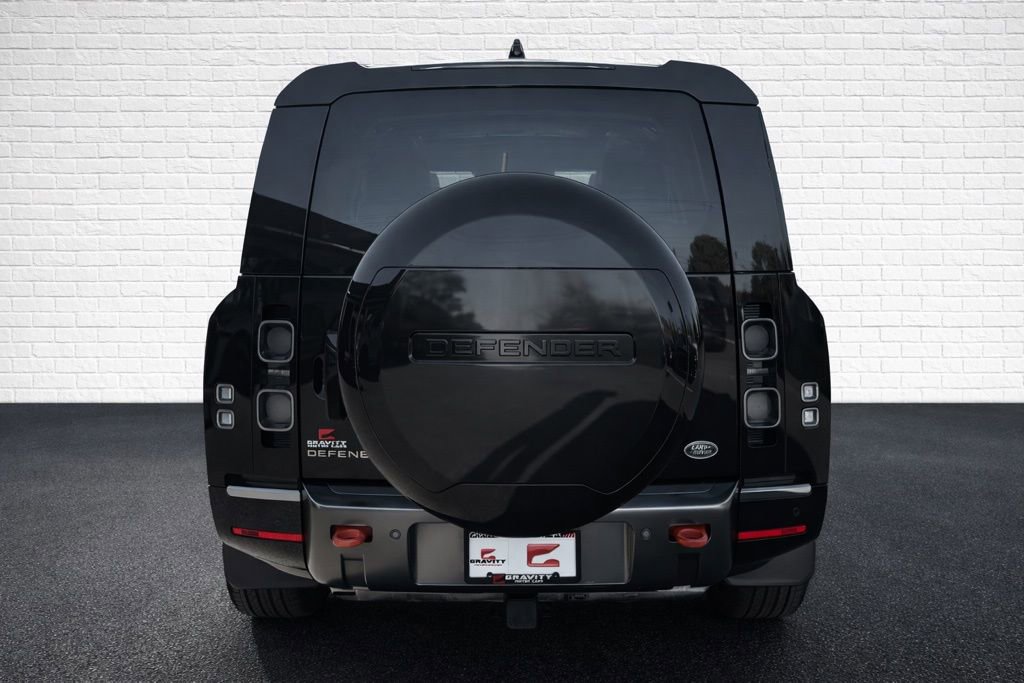 Used 2023 Land Rover Defender 130 X image 5