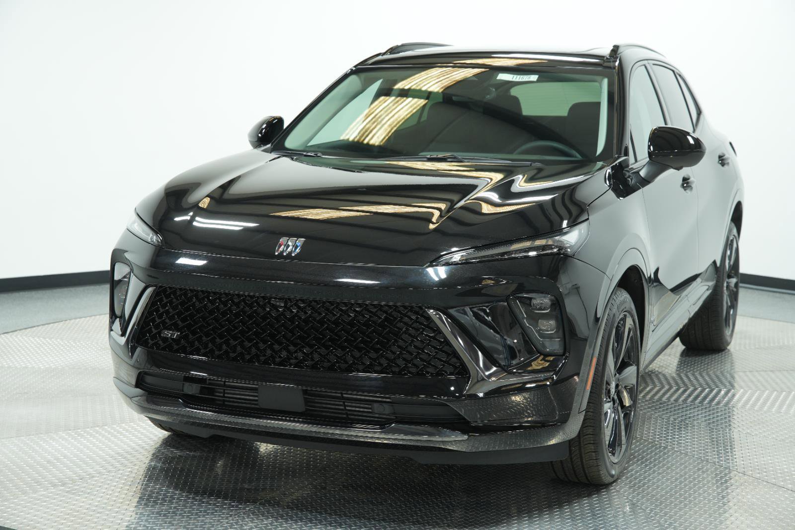 New 2025 Buick Envision Sport Touring image 3