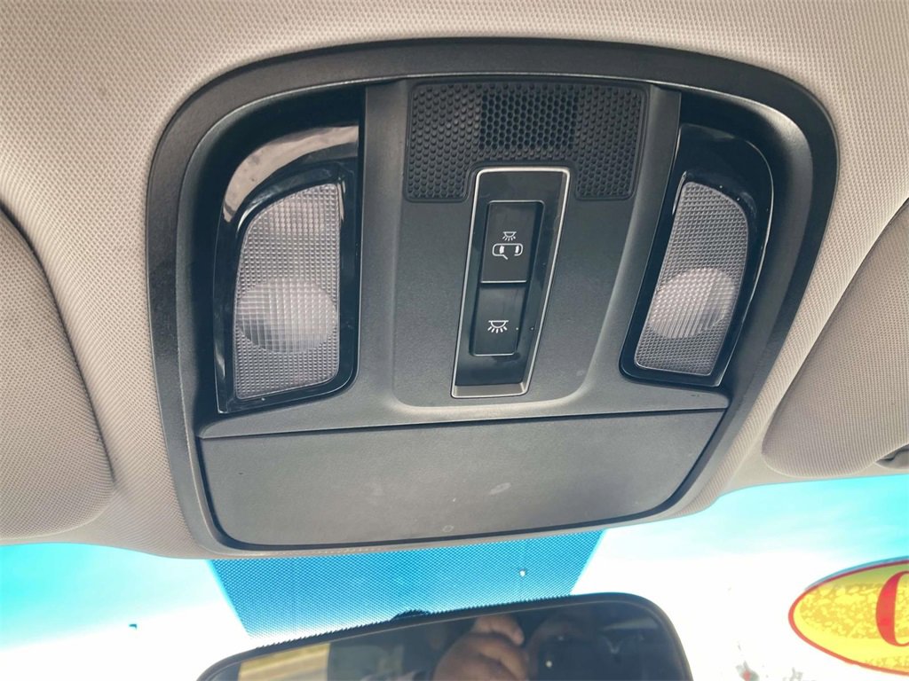 Used 2020 Kia Sorento LX image 22