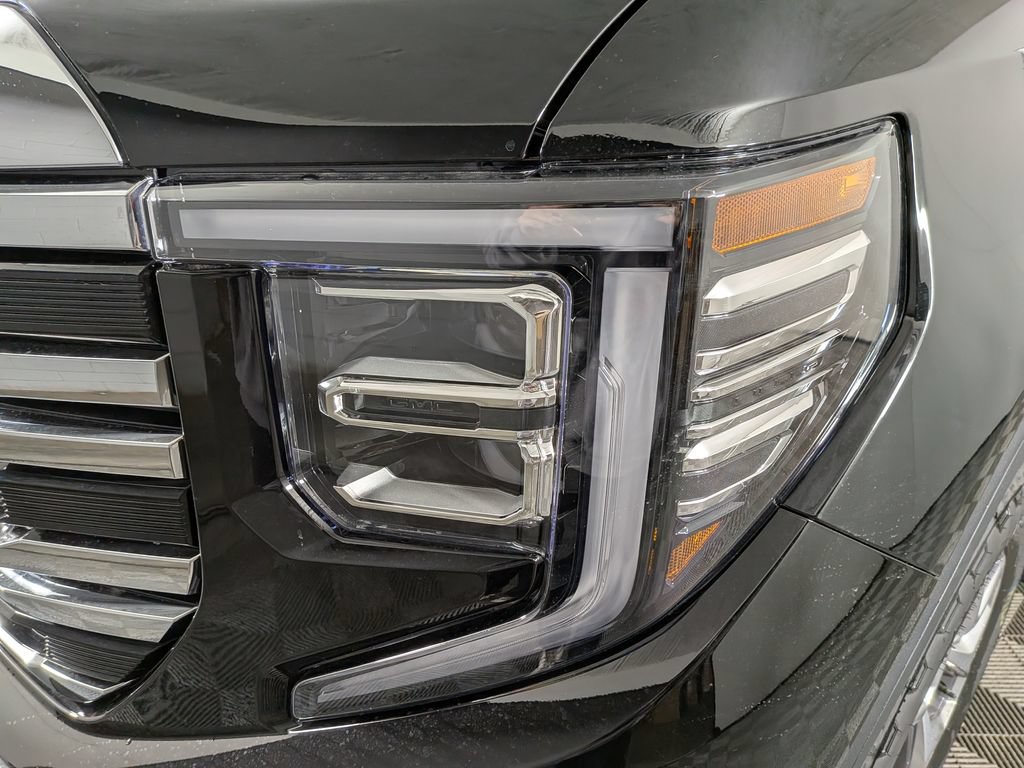 New 2026 GMC Sierra 1500 SLT w/ SLT Premium Package AWD/4WD image 13