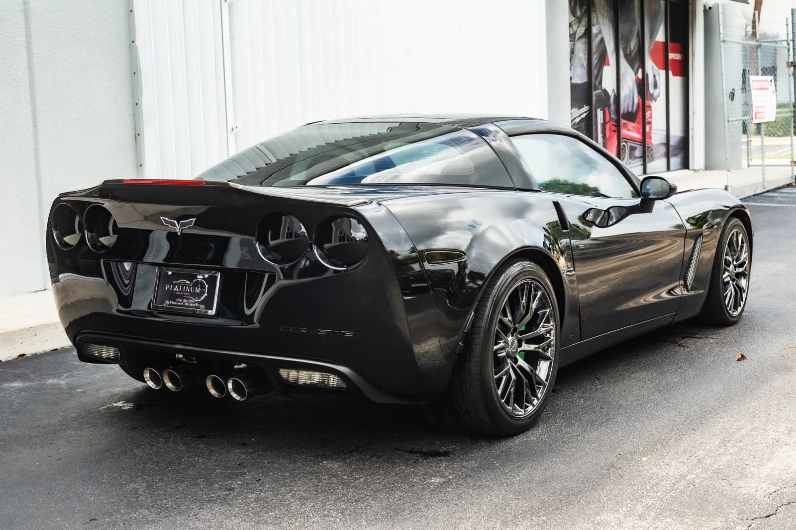 Used 2009 Chevrolet Corvette Coupe w/ Preferred Equipment Group RWD image 7