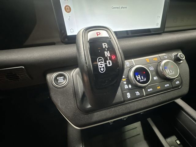 Used 2021 Land Rover Defender 110 X-Dynamic SE AWD/4WD image 22