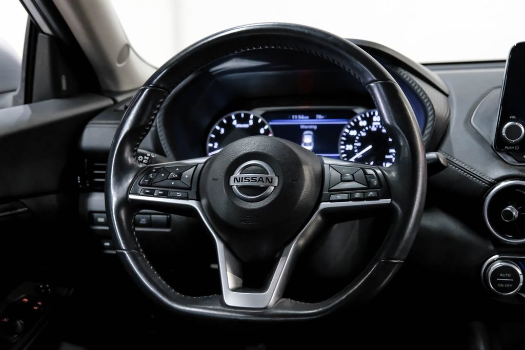 Used 2021 Nissan Sentra SV FWD image 17