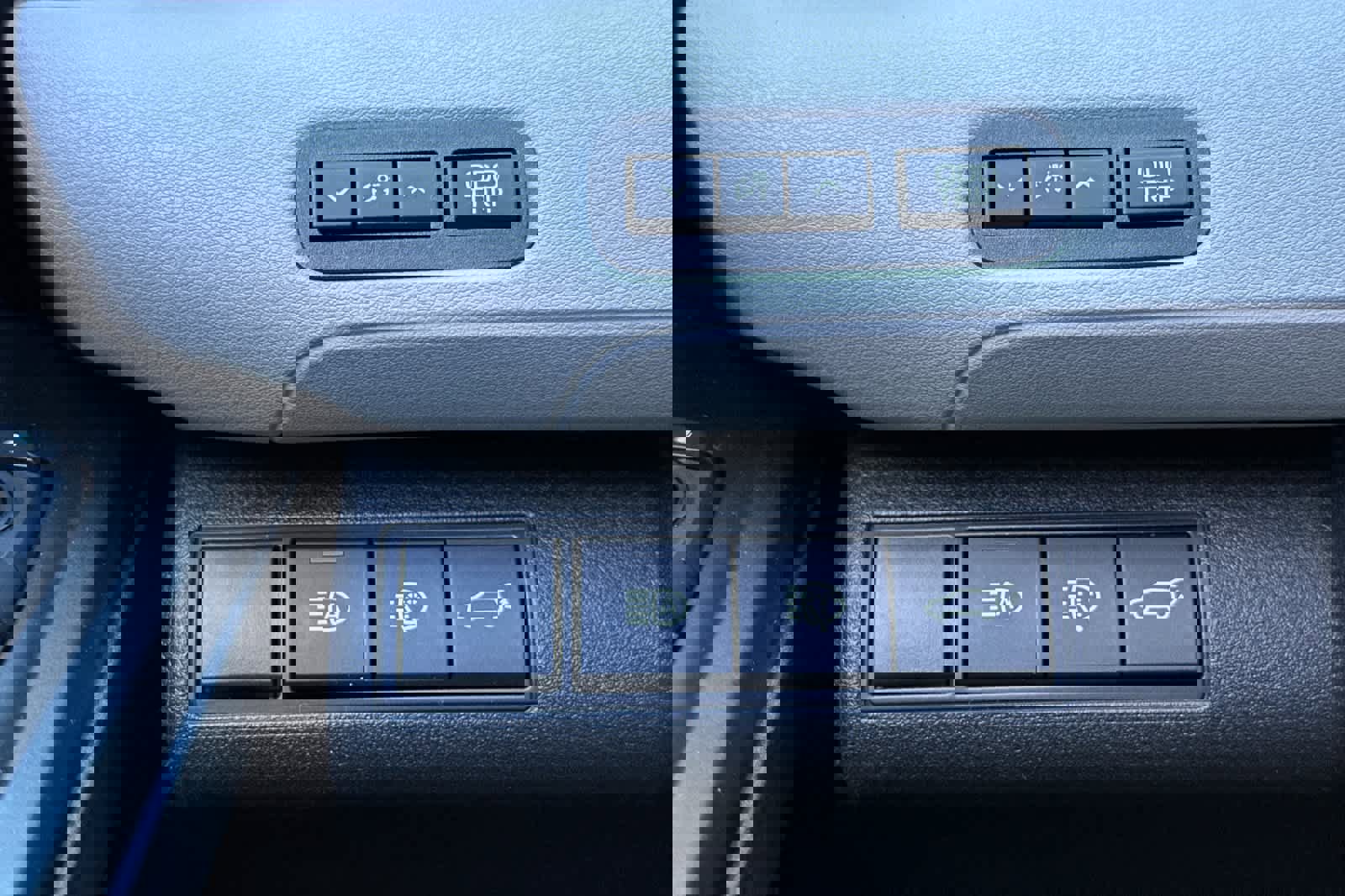 New 2026 Subaru Solterra Premium image 29