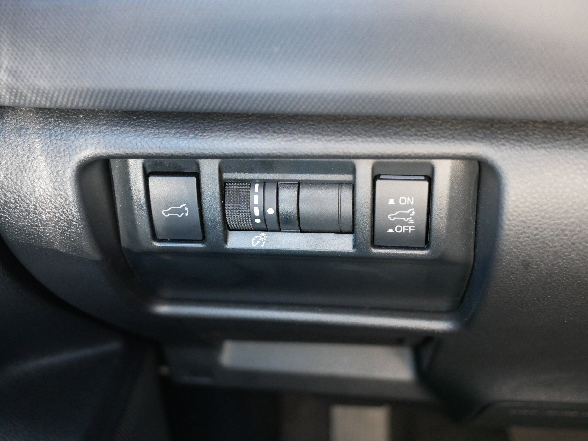 Certified 2025 Subaru Forester Premium image 26