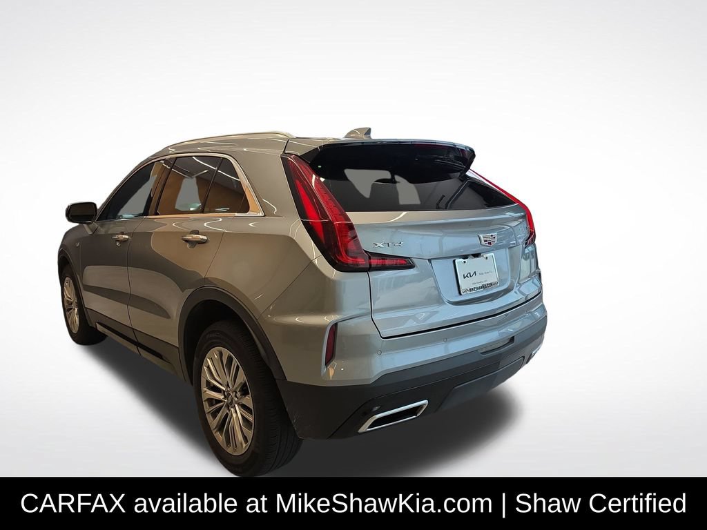 Used 2025 Cadillac XT4 Premium Luxury FWD image 4