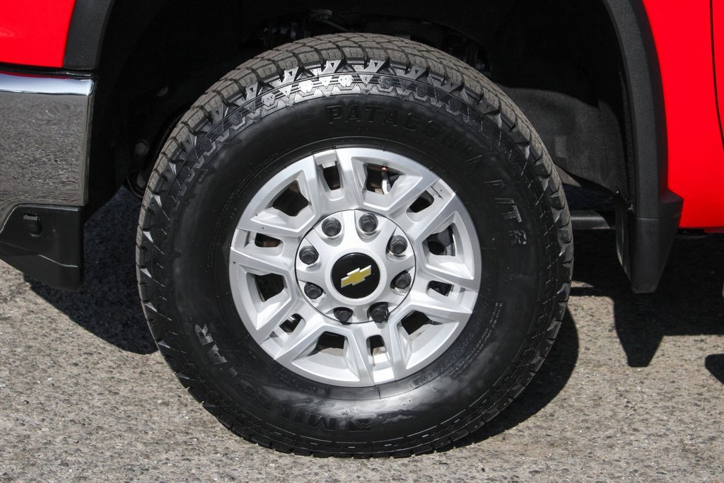 Used 2022 Chevrolet Silverado 2500 LT w/ Convenience Package image 39