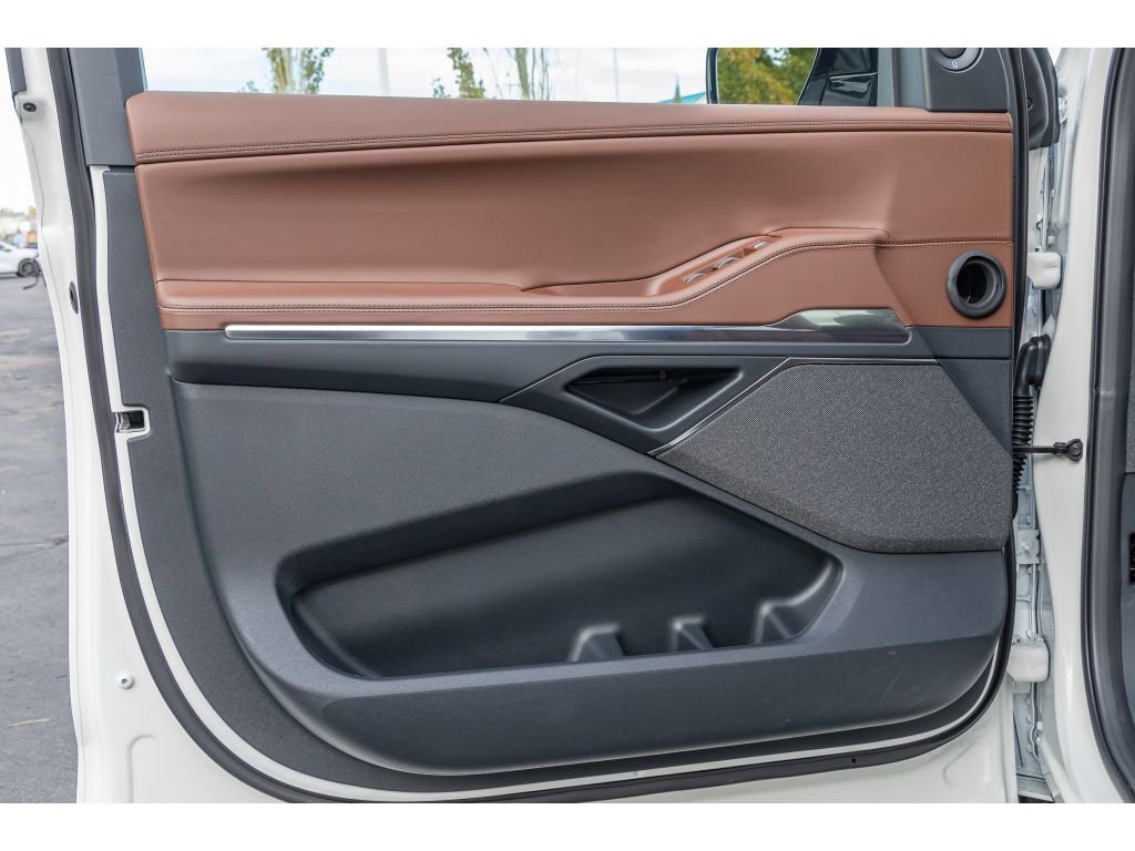 Used 2025 Lincoln Navigator L Reserve image 20