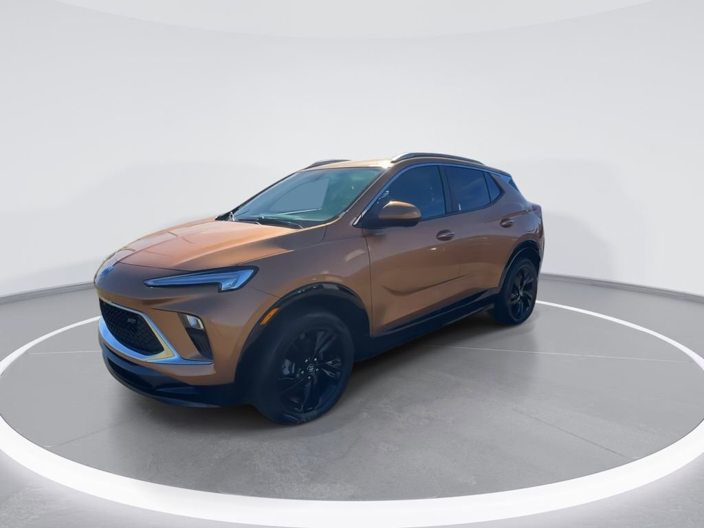 Used 2024 Buick Encore GX Sport Touring w/ Advanced Technology Package image 4