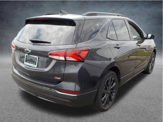 Used 2023 Chevrolet Equinox RS FWD image 5