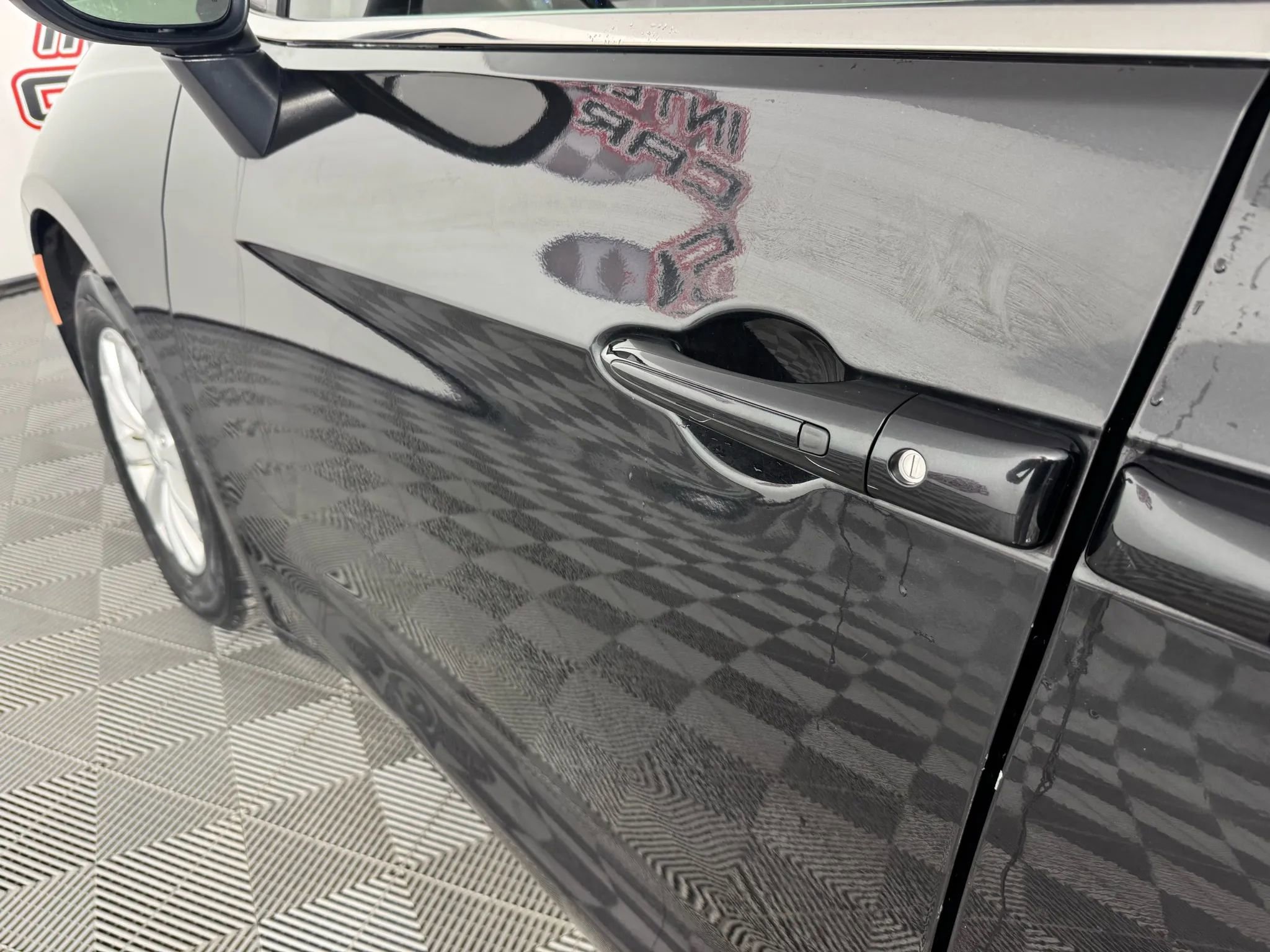 Used 2017 Chrysler Pacifica Touring w/ Tire & Wheel Group image 25