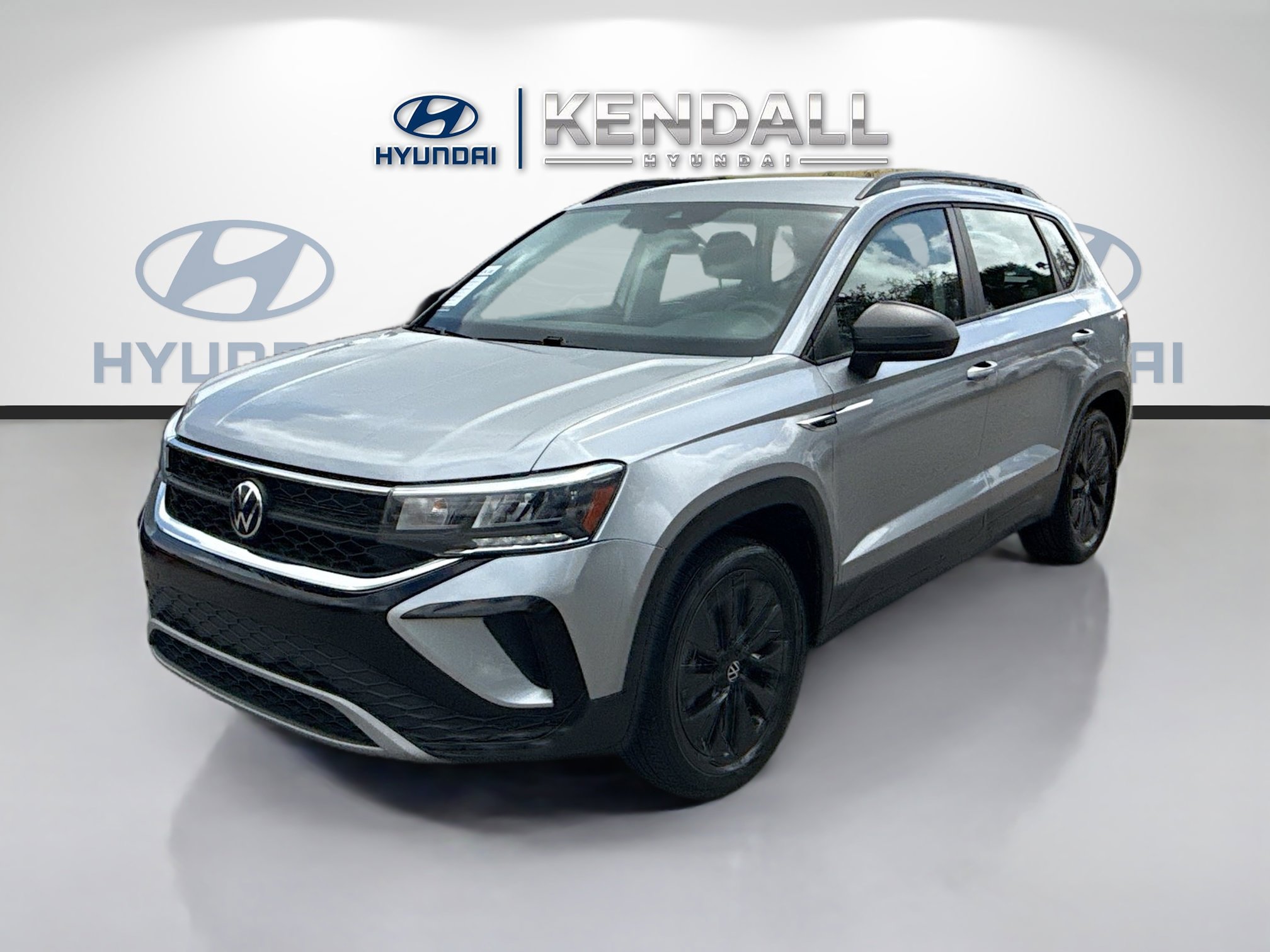 Used 2022 Volkswagen Taos S w/ IQ Drive S Package image 3