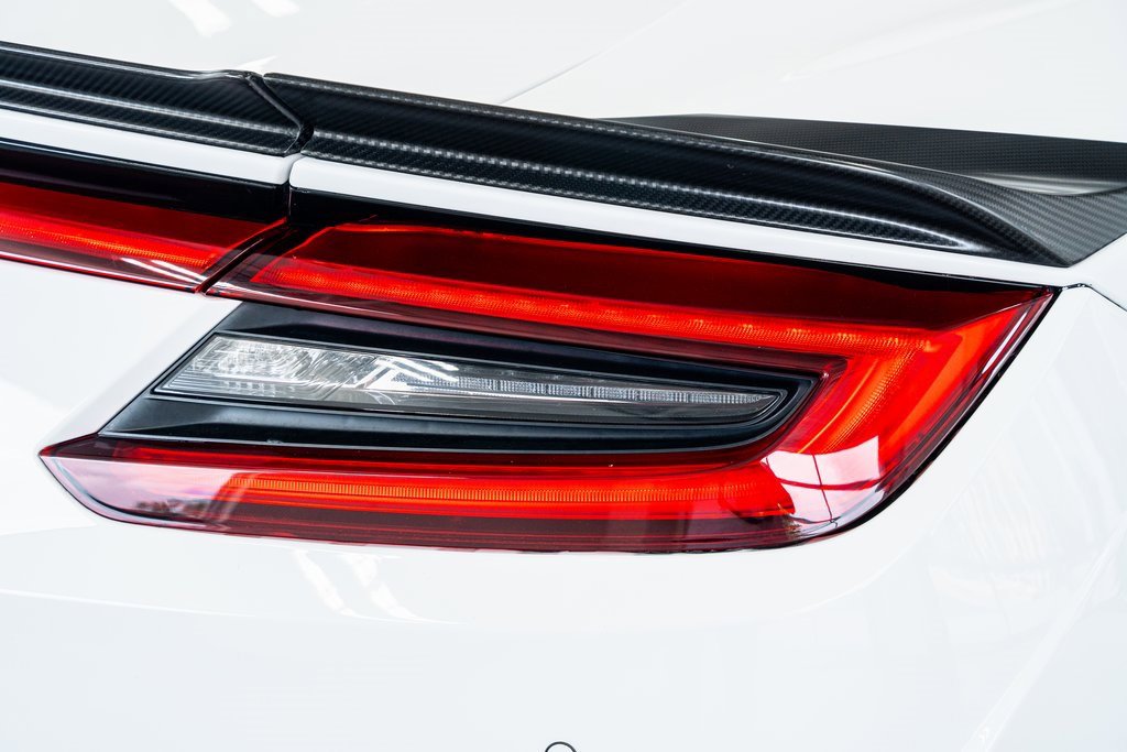 Used 2018 Acura NSX image 32