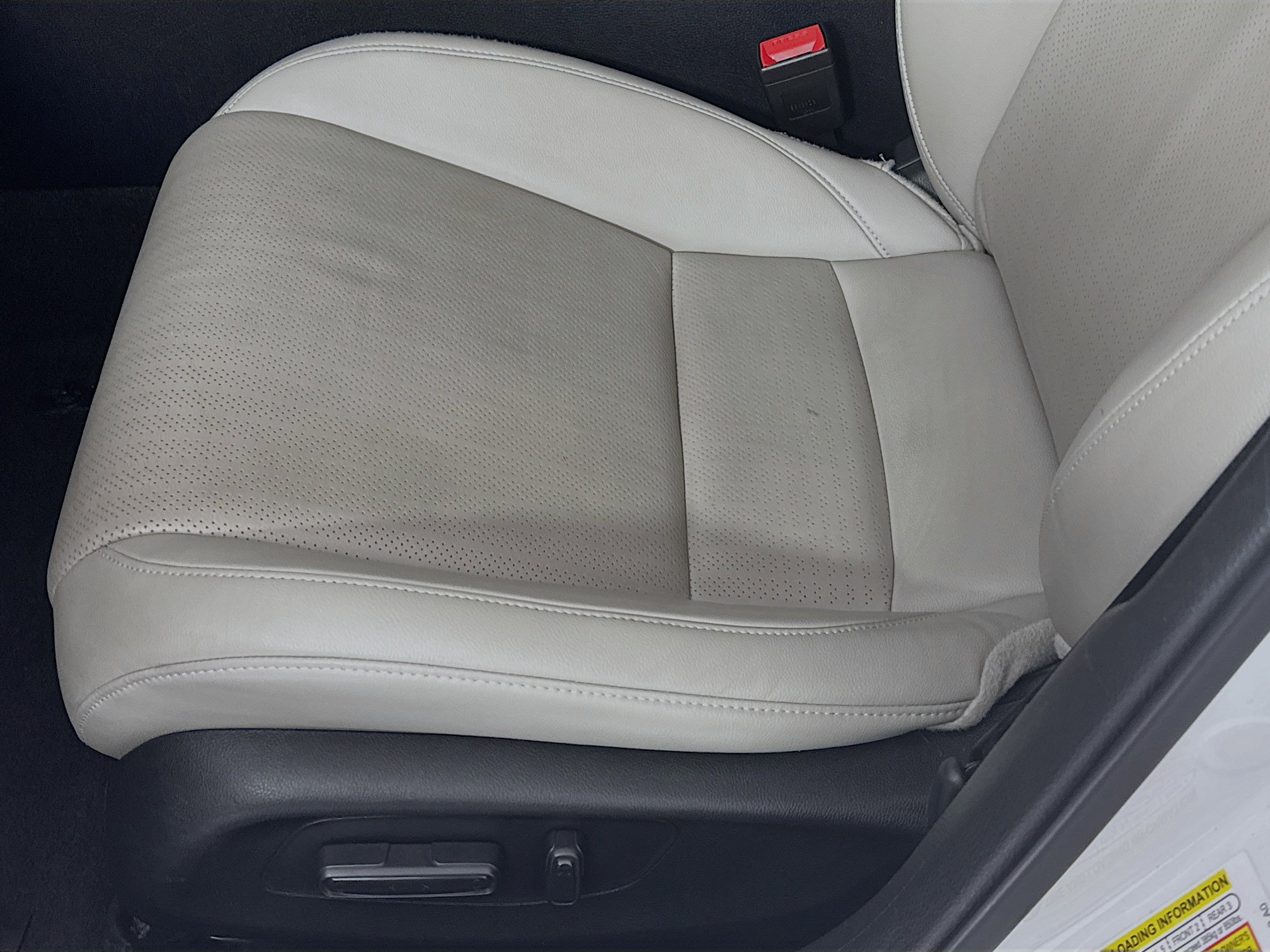 Certified 2024 Honda Civic EX-L image 18