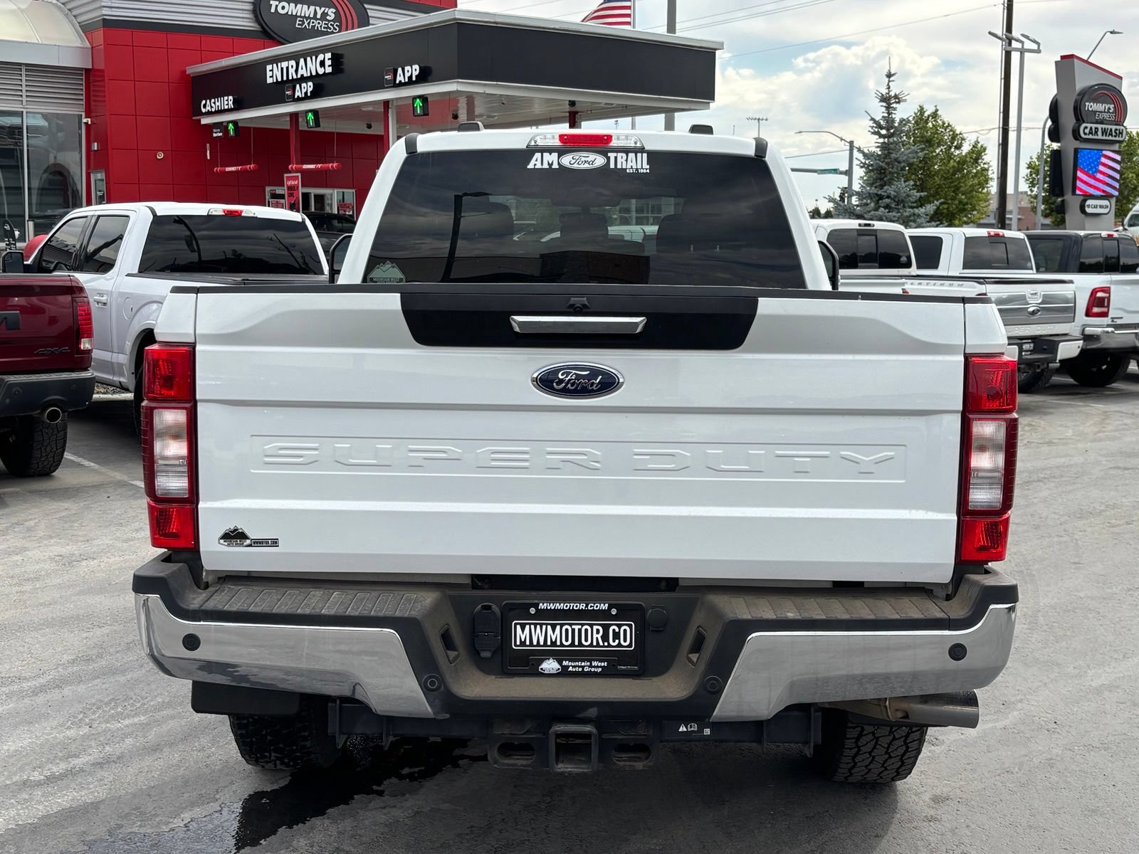 Used 2021 Ford F350 XLT w/ XLT Premium Package AWD/4WD image 9